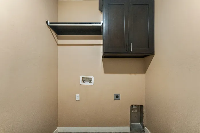 1200 Ridgeway Dr — Photo 21
