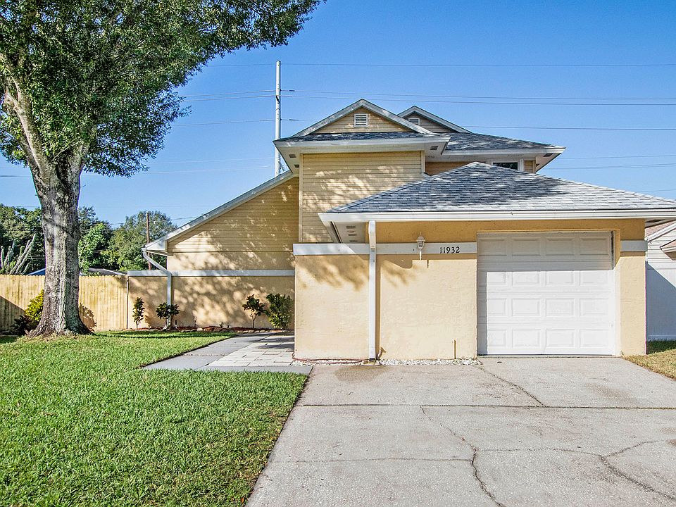 1st image of 11932 Sugar Tree Dr