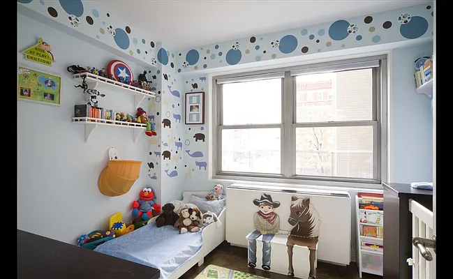 Sold by Douglas Elliman | media 38