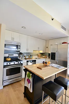 Rented by Rental Solutions Inc | media 15