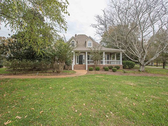 3rd image of 3410-3410 Ramblewood Cir NW