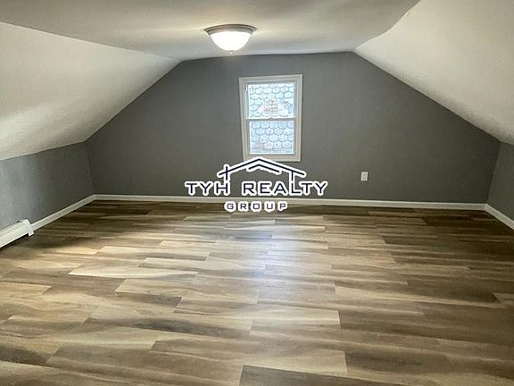 5th image of 896 S 20th St Floor 2