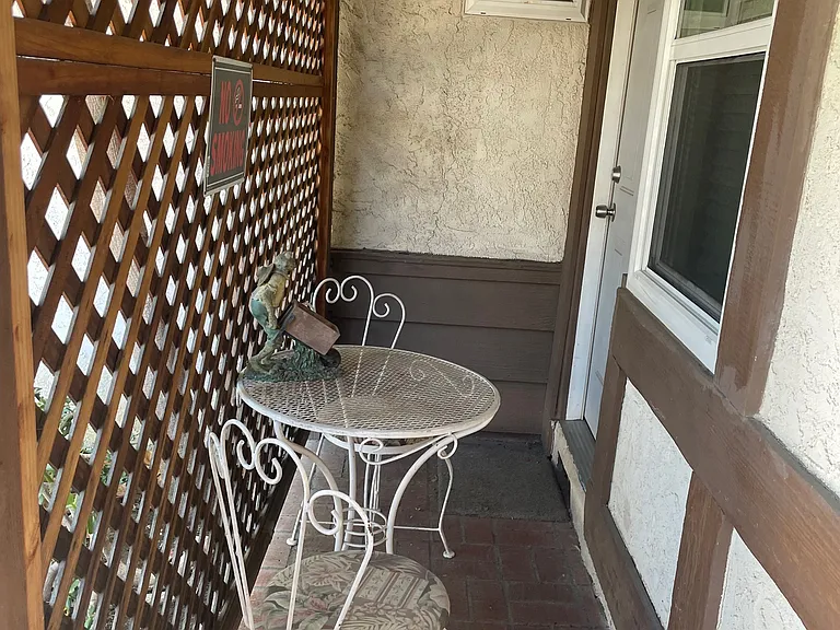 6631 Bertrand Ave — Photo 13