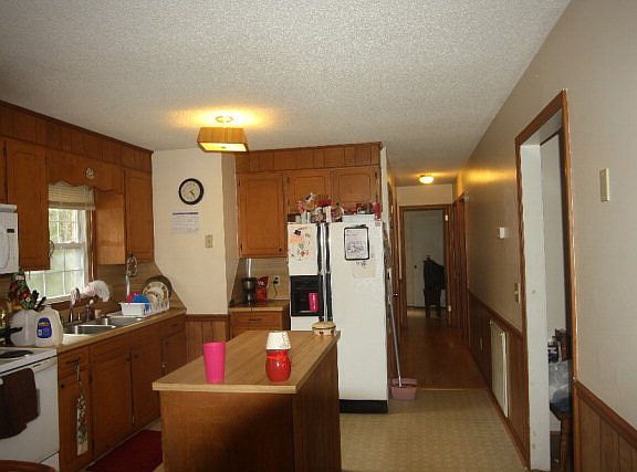 3rd image of 58 Quail Hollow Ct