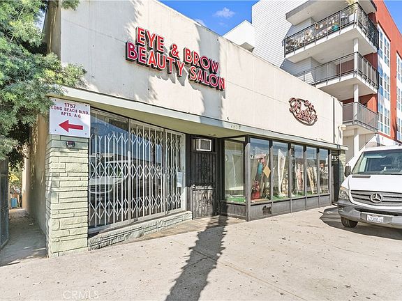 3rd image of 1757 Long Beach Blvd