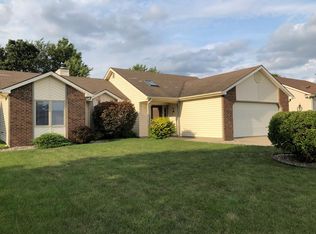 1004 Fox Orchard Run, Fort Wayne, IN 46825