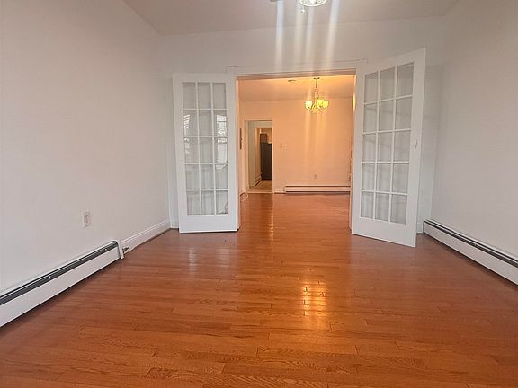 2nd image of 220 Summit Ave #1