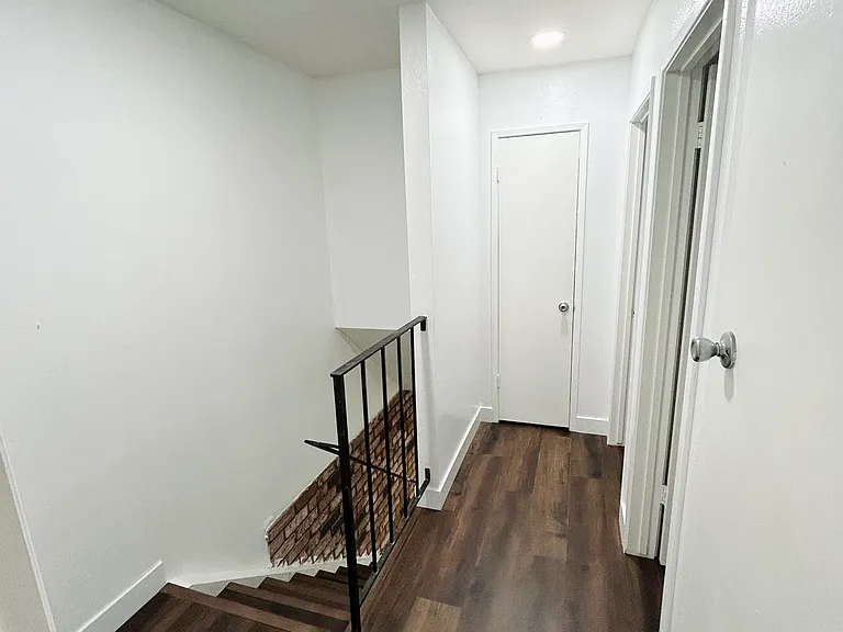 1721 Normandy Pl #C — Photo 10