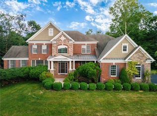 151 Heather Dr, Hopewell Junction, NY 12533