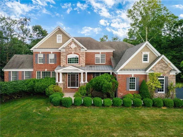 151 Heather Drive, Hopewell Junction, NY 12533