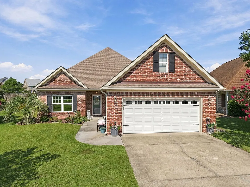 257 Silver Creek Loop