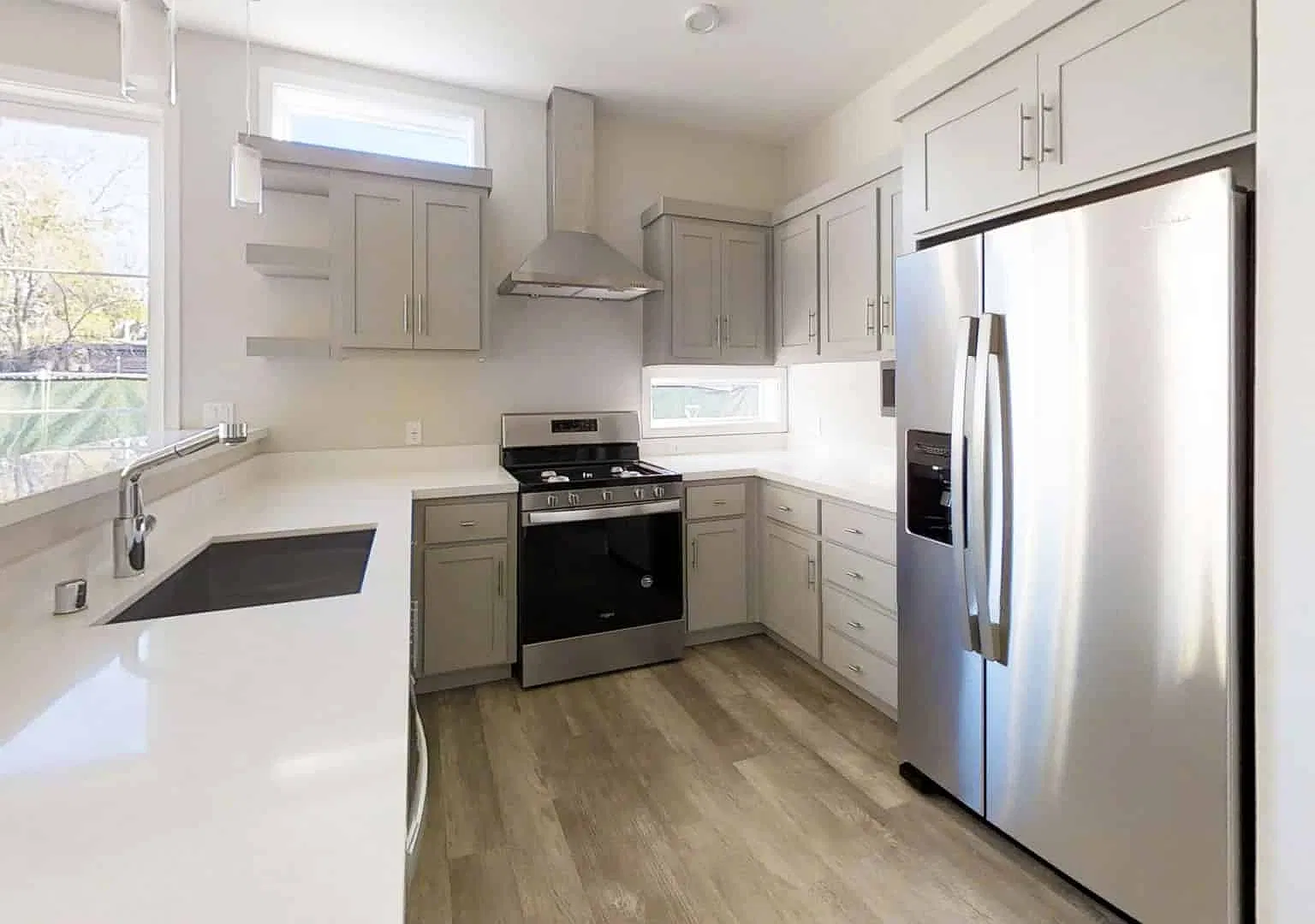 2 bed, $2,950 — Photo 3