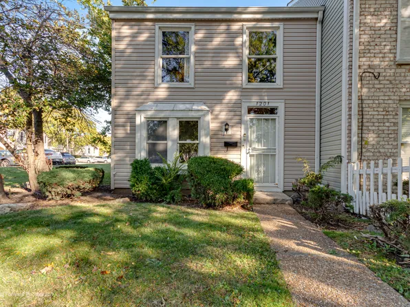 1201 S Williamsburg Rd, Country Club Hills, IL 60478