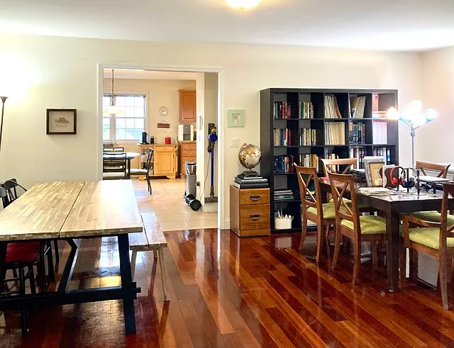 3 bed, 3.5 bath, 4028 sqft, $4,100 — Photo 3