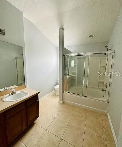 1953 Estancia Cir #C — Photo 18