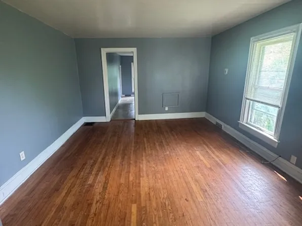 722 Staples Ave, Kalamazoo, MI
