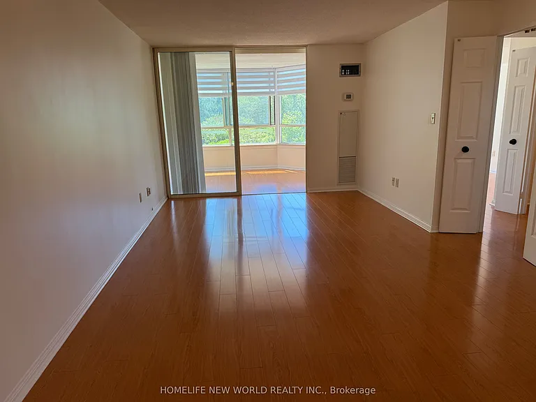 5444 Yonge St #206A — Photo 8