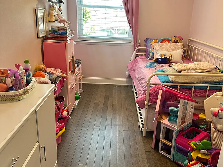 7952 Langdon St #2 — Photo 24