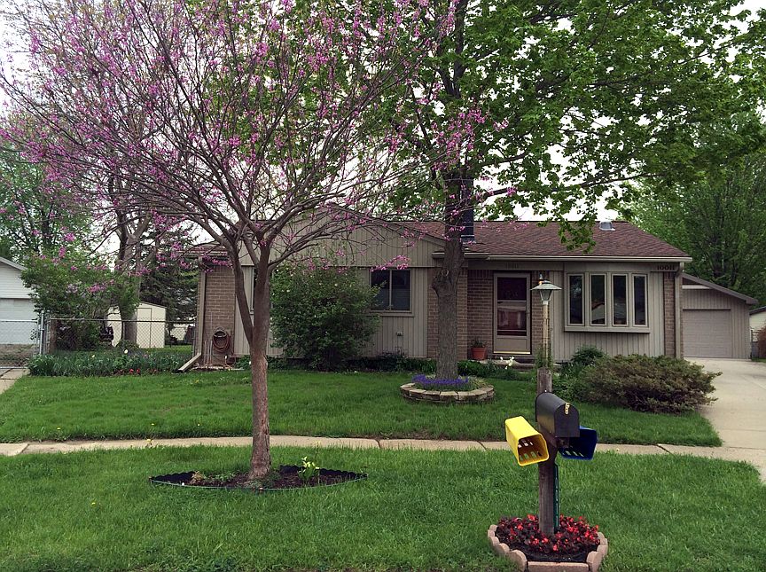 1st image of 10011 Hamilton Ct