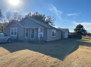 920 E A St, Altus, OK 73521