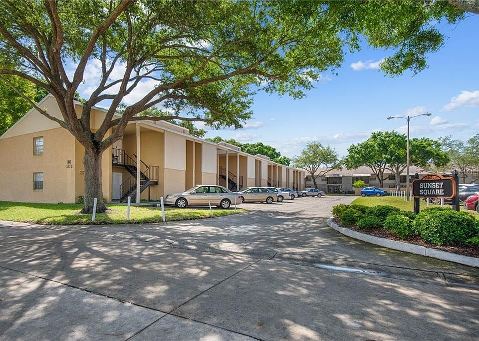 1st image of 3812 N Oak Dr Unit M-32