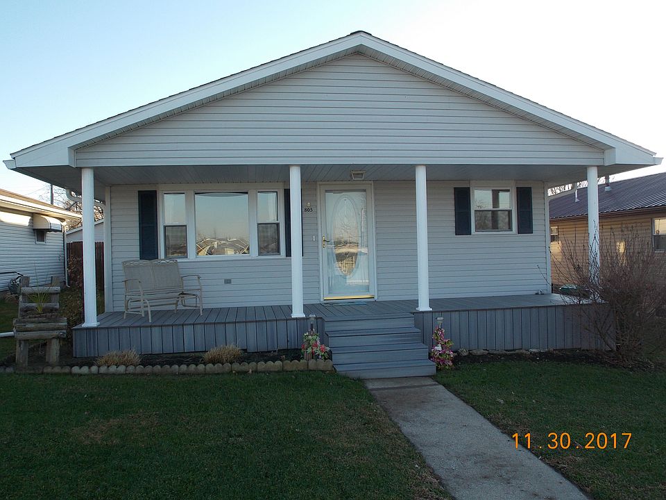 1st image of 805 W Walnut St