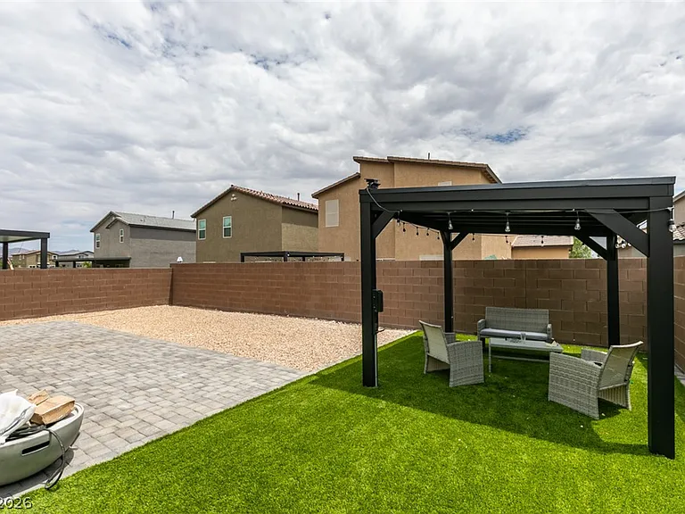 7544 Bronson Bay Ln — Photo 26