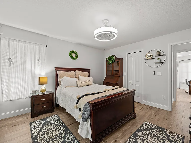 1782 Clydesdale Ave #HOUSE — Photo 19
