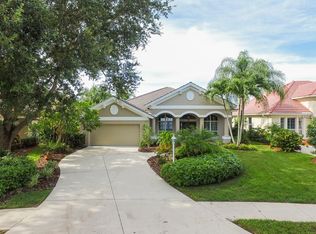6541 Waters Edge Way, Lakewood Ranch, FL 34202