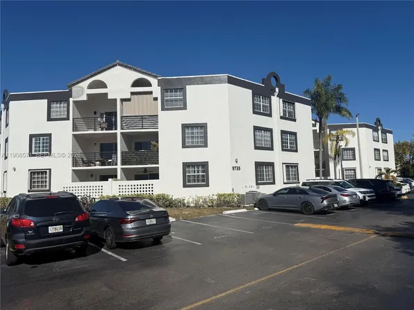 9735 Fontainebleau Blvd #G205, Miami, FL 33172