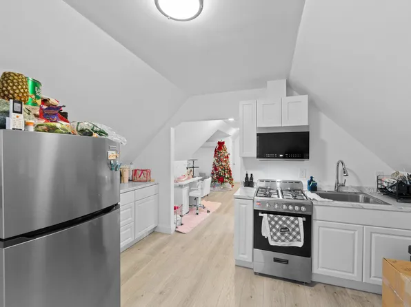 56 Yereance Ave, Clifton, NJ 07011