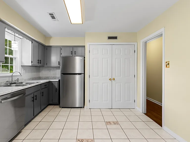 10112 Post Horn Dr — Photo 15