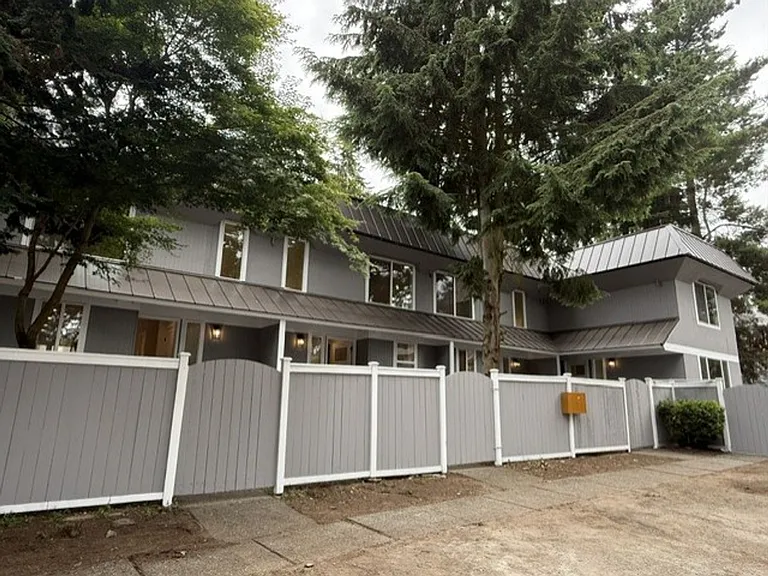 7900 Edmonds 4-Plex — Photo 1