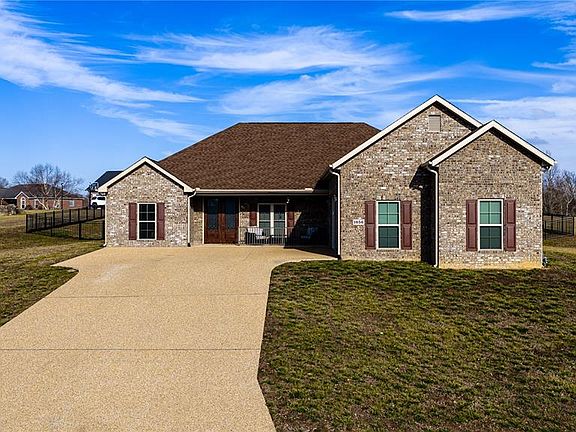 2nd image of 1656 Warren Lake Dr