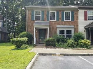 128 Kenilworth Dr, Newport News, VA 23606
