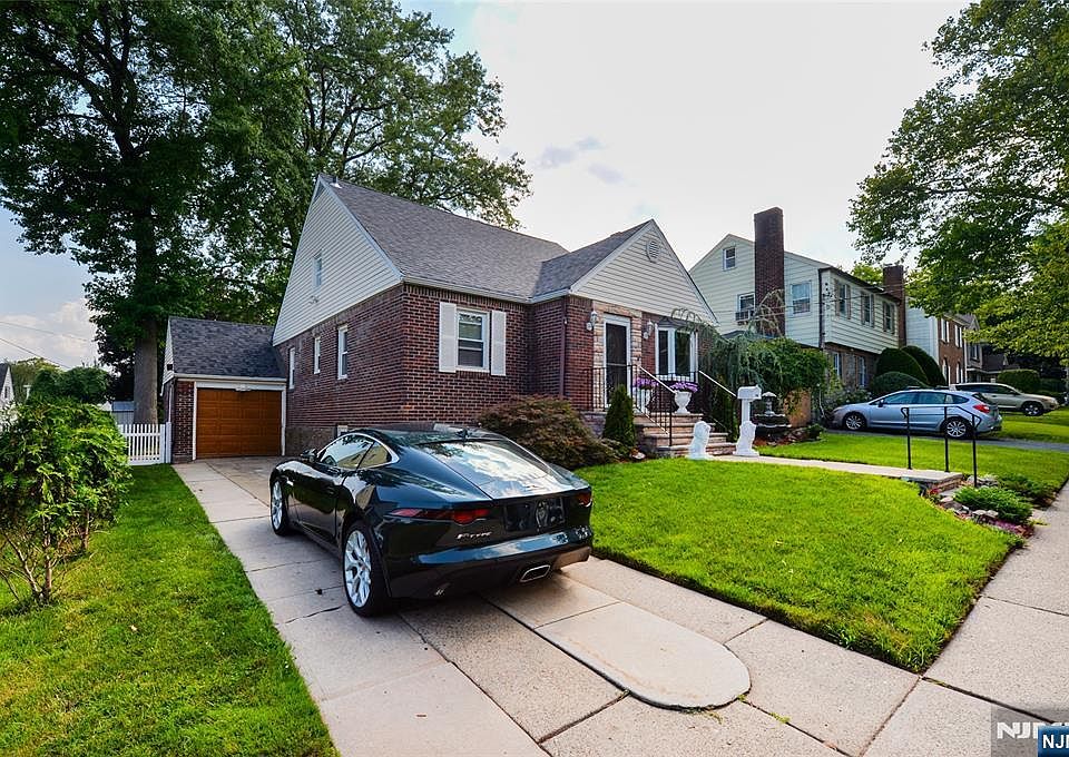 1st image of 56 Dohrman Ave