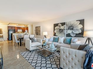 5252 Coldwater Canyon Ave APT 104, Van Nuys, CA 91401