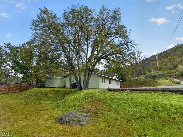 1120 Bluebird St, Yreka, CA 96097