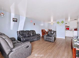 850 Harrington Ave NE APT 5, Renton, WA 98056