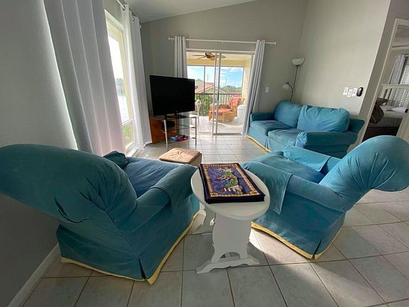 Family Room opens to Rear Lanai