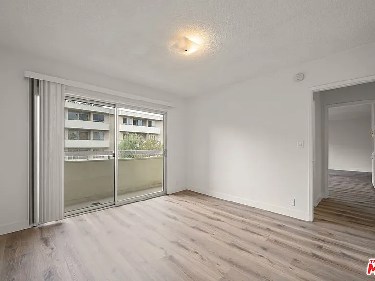 10653 Holman Ave #4 — Photo 14