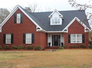 118 Lakeside Dr, Dothan, AL 36301