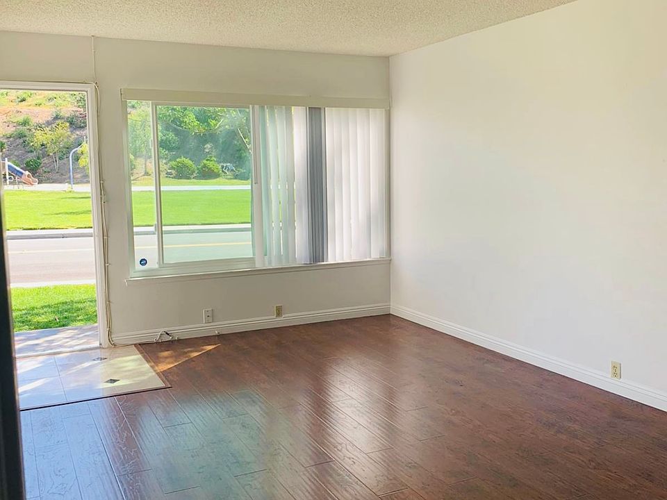 1st image of 2055 Eveningside Dr