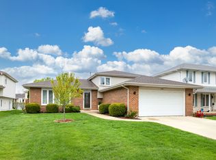 2148 W Cimarron Way, Addison, IL 60101