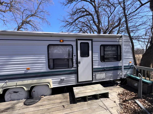 4560 Smith Lake Rd SE, Osakis, MN 56360