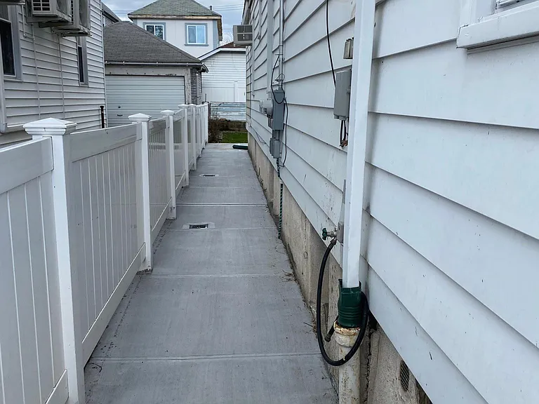 Edison Ave — Photo 3