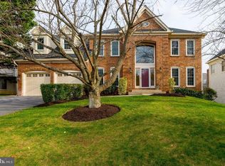 108 Argosy Dr, Gaithersburg, MD 20878
