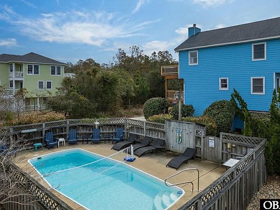2nd image of 762 Lakeshore Ct Lot 32