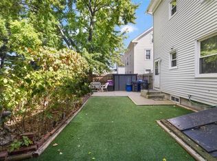 59 Grace St FLOOR 3, Pawtucket, RI 02860