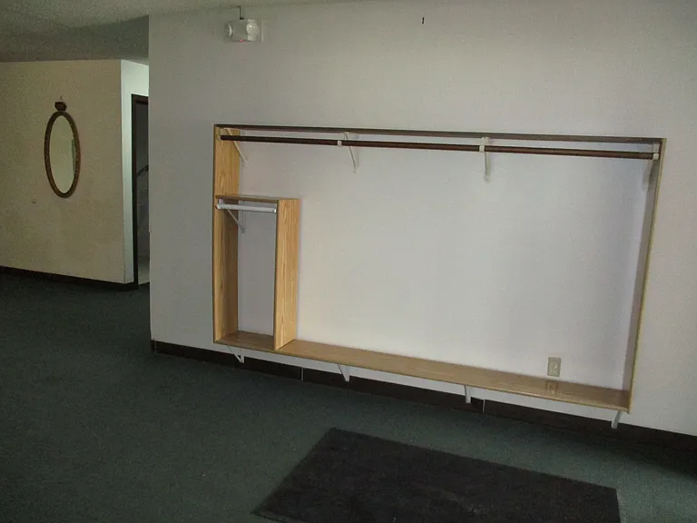 324 Front St — Photo 1